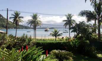 Imagem 7: Casa a beira mar em amplo terreno, piscina e vista deslumbrante