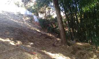 Imagem 3: Terreno com 540 metros, em excelente localização, próximo ao Centro de Petrópolis