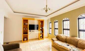 Imagem: Casa à Venda - Campestre, 3 Quartos, 556