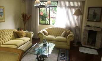 Imagem 5: Baixou 200mil! Sobrado em excelente localização para venda tem 250m² com 3 quartos em Vila