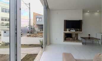 Imagem 5: PORTO ALEGRE - Casa Padrão - Hípica