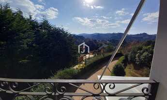 Imagem 2: Mansão com 06 dormitórios em condomínio de alto padrão a venda em Campos do Jordão-SP