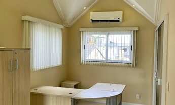 Imagem 4: Casa para aluguel e venda com 4 quartos em Vale dos Cristais - Macaé/RJ