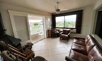 Imagem 4: Oportunidade Imperdível! Sobrado com Vista para o Mar em Tramandaí - Apenas 200 metros da