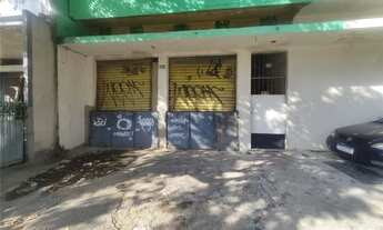 Imagem 5: Duas Lojas , Apartamento com varanda e 2 terrenos