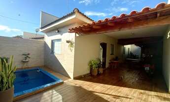 Imagem: Casa em Montes Claros, no bairro Alto Floresta