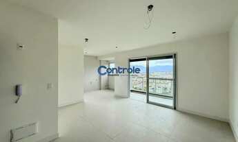 Imagem 2: Apartamento de alto padrão na Pedra Branca. Ampla visão panorâmica da região e excelente l