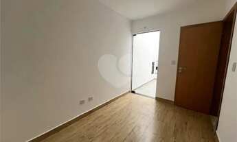 Imagem: Sobrado com 3 quartos à venda em Água