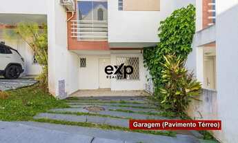 Imagem 7: Sobrado em Condomínio Fechado com 211,3 m² - Exclusividade, Segurança e Conforto em Quatro