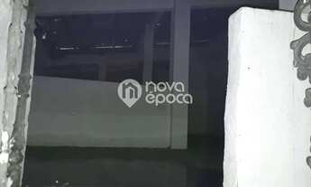 Imagem 5: Centro Galpão / depósito com 5 vagas na garagem