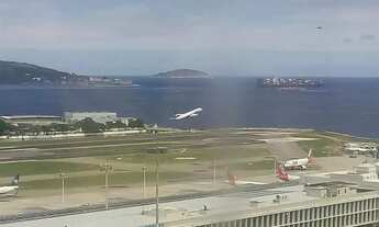 Imagem: Centro Empresarial 695m² com Vista Panorâmica