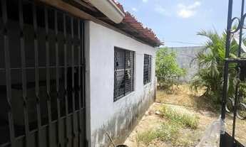 Imagem 7: Imóvel para venda e aluguel com 180m² e 2 quartos amplos