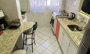 Imagem 3: Apartamento com três dormitórios e sacada com churrasqueira em São José