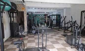 Imagem 5: Casarão 2 pav- 4suites- Ponto comercial c/ academia funcionando + placas solares Coqueiro