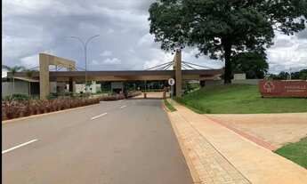 Imagem: Lote em condomínio com Lago - Saída para