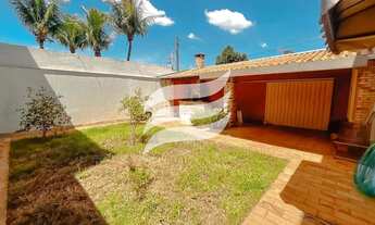 Imagem: Casa 02 quartos com jardim à venda no bairro