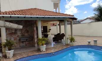 Imagem: Casa alto padrão em Gurupi