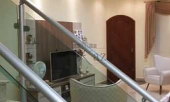 Imagem 4: Sobrado para venda tem 204 metros quadrados com 3 quartos