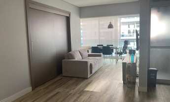 Imagem 4: Apartamento mobiliado para aluguel e venda possui 60 metros quadrados com 1 quarto