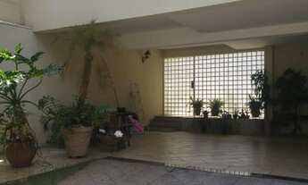 Imagem 2: Sobrado com 4 quartos à venda, 300m²