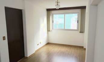 Imagem 3: Apartamento para venda tem 40 metros quadrados com 1 quarto no Centro - Curitiba - Paraná