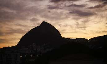 Imagem 2: Apartamento em excelente localização no Jardim Botânico