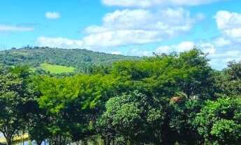 Imagem: Vendo lote próximo a cachoeiras e com lago