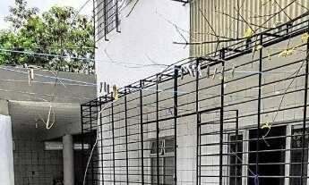 Imagem: Ótima casa duplex próximo ao restaurante