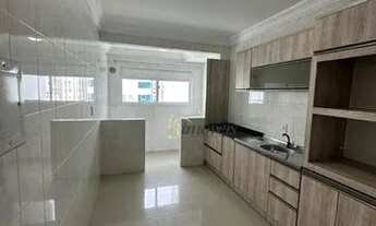 Imagem 3: Lindo Apartamento Mobiliado com vista lateral para o MAR no Centro de Balneário Camboriú/S