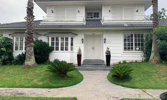 Imagem 2: Casa para venda com 310 metros quadrados com 4 quartos