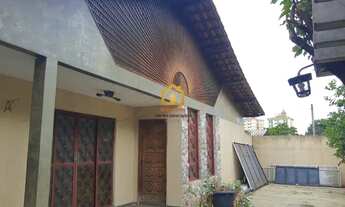 Imagem: Casa à venda no bairro Setor Leste Universitário