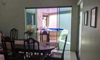 Imagem 2: Sobrado com 4 suítes (3 closets) - Lote de 480m² - 509 Sul - 800 mil reais