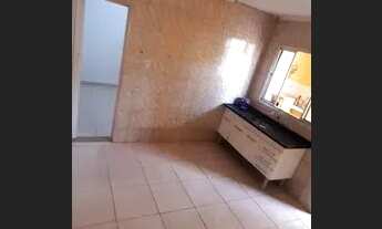 Imagem 2: Casa de Aluguel, sala, cozinha, suite e banheiro