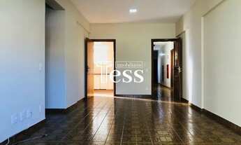 Imagem 4: ALUGA - Apartamento região central de 3 dormitórios com 1 vaga de garagem coberta elevador