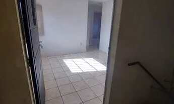 Imagem 6: Apartamento no Bairro Lourival Parente - 2 Quartos