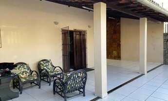 Imagem 4: Vendo casa no iPase de cima/ 3 quartos/ 2 vagas/ 2 banheiros/projetados na cozinha/cozinha