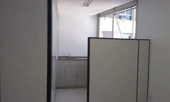 Imagem 2: Sala 30 m Penha Galpão / depósito com venda por R$65.000