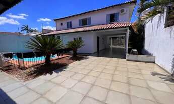 Imagem: Aluga quarto para mulher