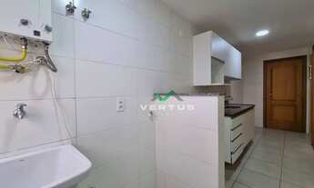 Imagem 2: Apartamento com DOIS QUARTOS para alugar, 78 m² por R$ 1.806/mês - Várzea - Teresópolis/RJ