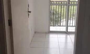 Imagem 2: Apartamento no Condomínio Brisa do vale no 4° andar com 02 quartos