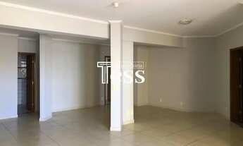 Imagem 3: ALUGA - Apartamento amplo 180m 3 dormitórios elevador 2 vagas portaria 24h bairro Vila Imp