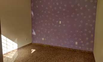 Imagem 6: Com garagem coberta e 01 suíte