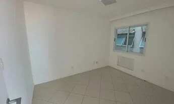 Imagem 2: Apto Filé nos Cavaleiros frente mar c/3qts, send 2suítes, 4brs, 2vgs, vrnd, blindx