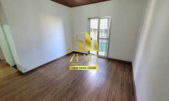 Imagem 1: Apartamento térreo com 02 dorms, 01 wc, 01 vaga, cozinha, sala com varanda