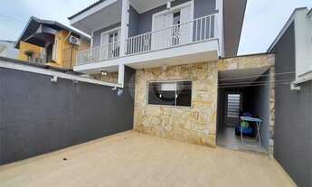 Imagem 4: Lindo Sobrado 140mt Prox. Horto!Novo! 3 dormit,1 Suite,Closed, Sala Ampla, 3wcs. Quintal