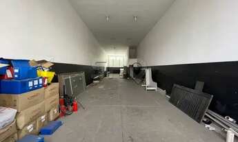 Imagem 2: Prédio comercial com suporte pronto para empresas que comercializam na internet