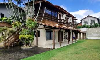 Imagem 2: Itacoatiara. Sobrado para Venda com 3 Quartos em Terreno de 408m² com 6 Vagas