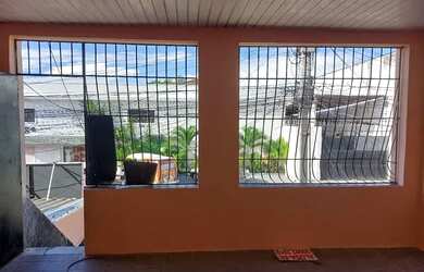 Imagem 2: Oportunidade: Alugo execelente casa com ótima localização