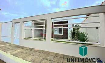 Imagem: Belíssima casa de 3 quartos, acabamento