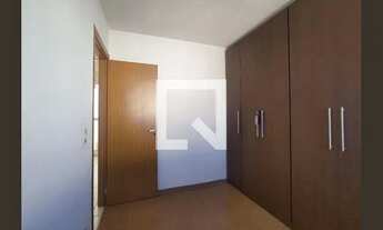 Imagem 6: Apartamento para Aluguel - Chácaras Reunidas Santa Terezinha, 2 Quartos, 42 m2